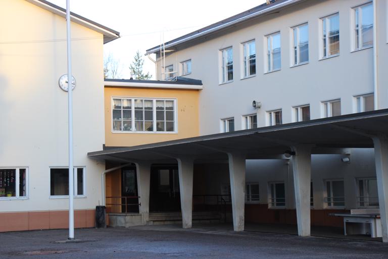 Kiikan koulun opettajavalinnasta oikaisuvaatimus