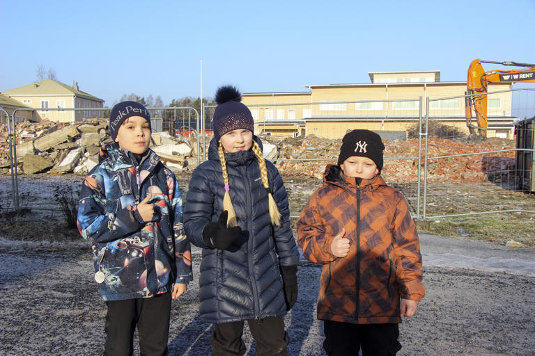 Pehulan kivikoulusta jäljellä enää murusia – paikalle nousee kesään mennessä monitoimikenttä